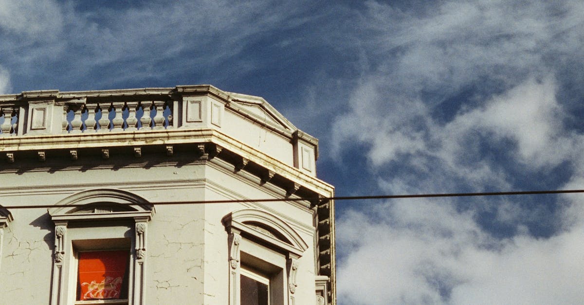 Key Factors to Consider When Comparing Window Replacement Quotes